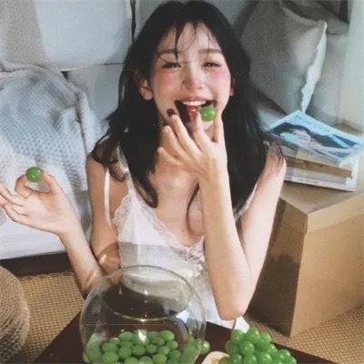 缺席的人